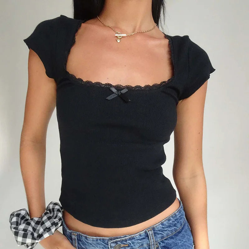 Women's Sleeveless Knitted Crop Top