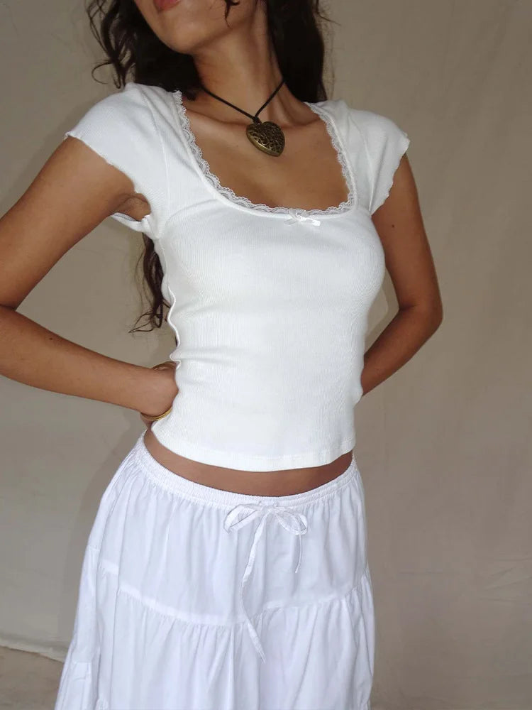 Women's Sleeveless Knitted Crop Top