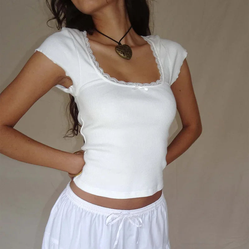 Women's Sleeveless Knitted Crop Top