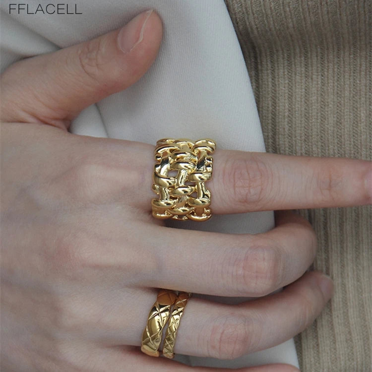 Thick Chain Braided Ring