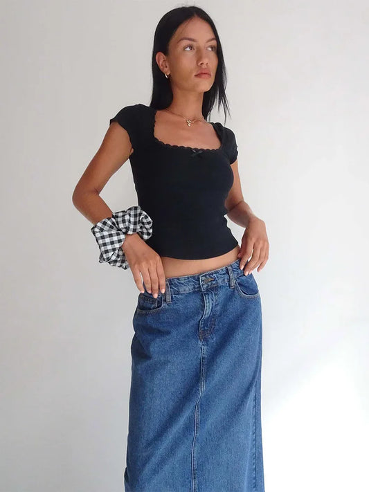 Women's Sleeveless Knitted Crop Top