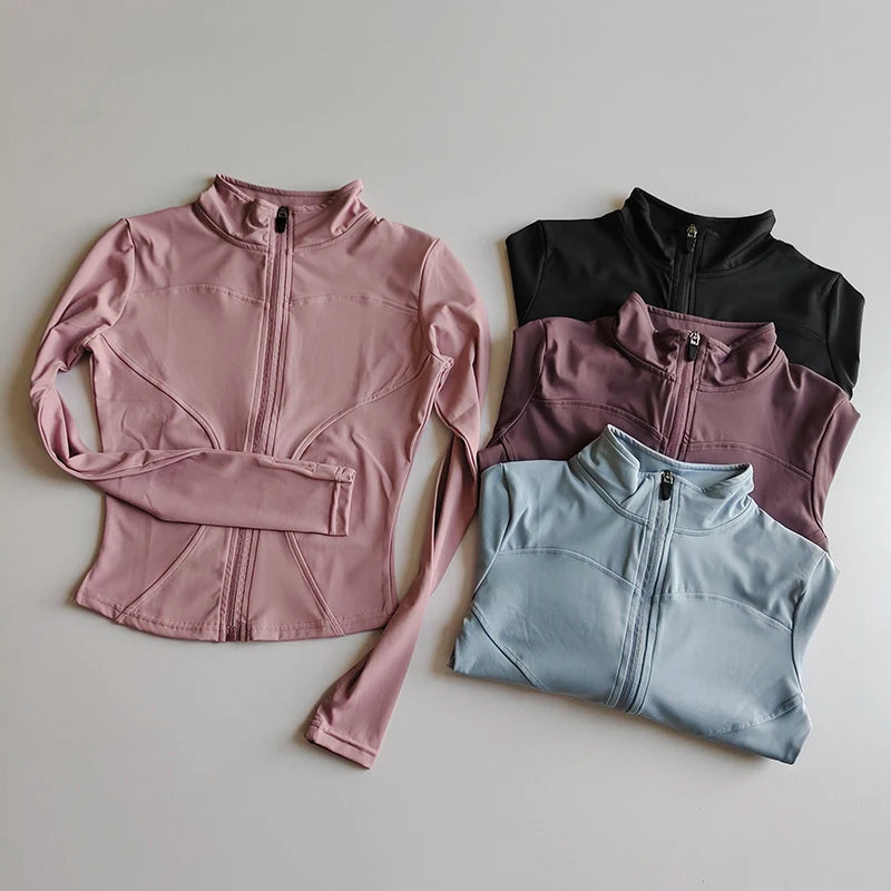 Women's Long Sleeved Zip Up Jacket