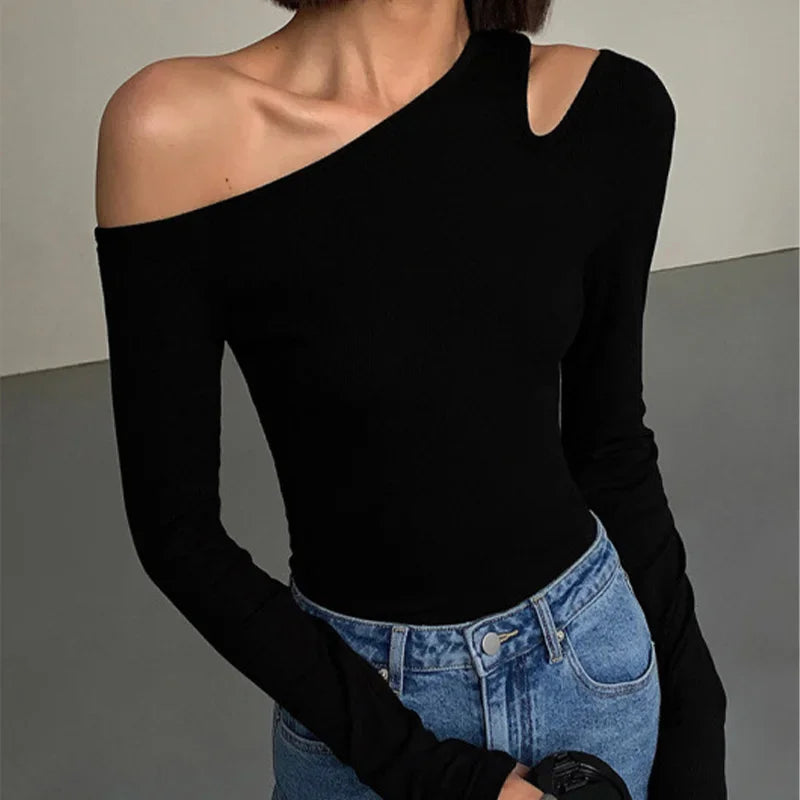 Women's Off-shoulder Long-sleeved Crop Top