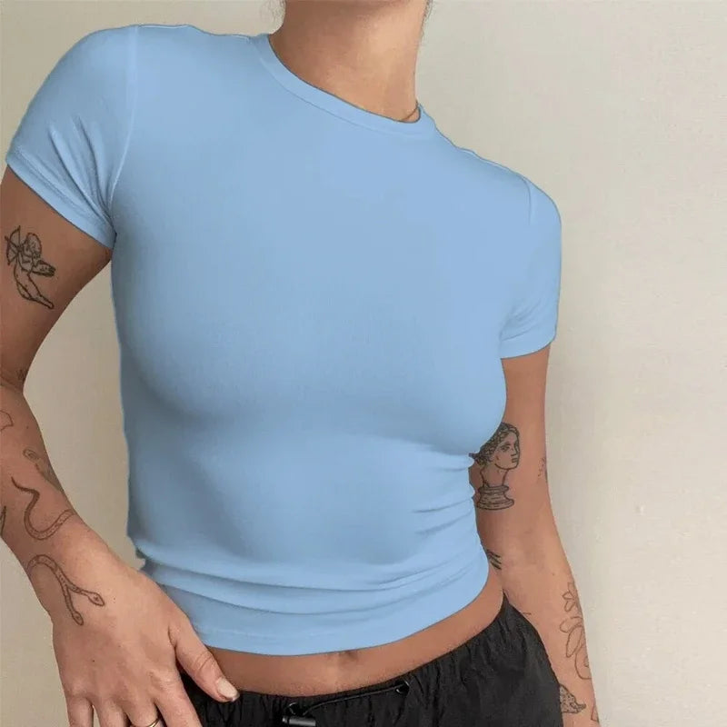 Woman Slim Fit Short Sleeve Crop Top